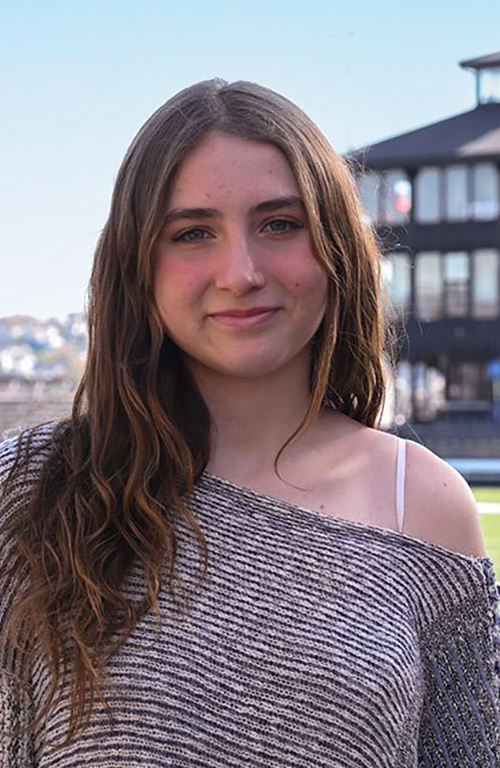 Headshot of Viv Kuliecza
